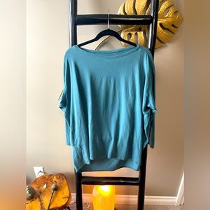 Lululemon Back in Action long sleeve top